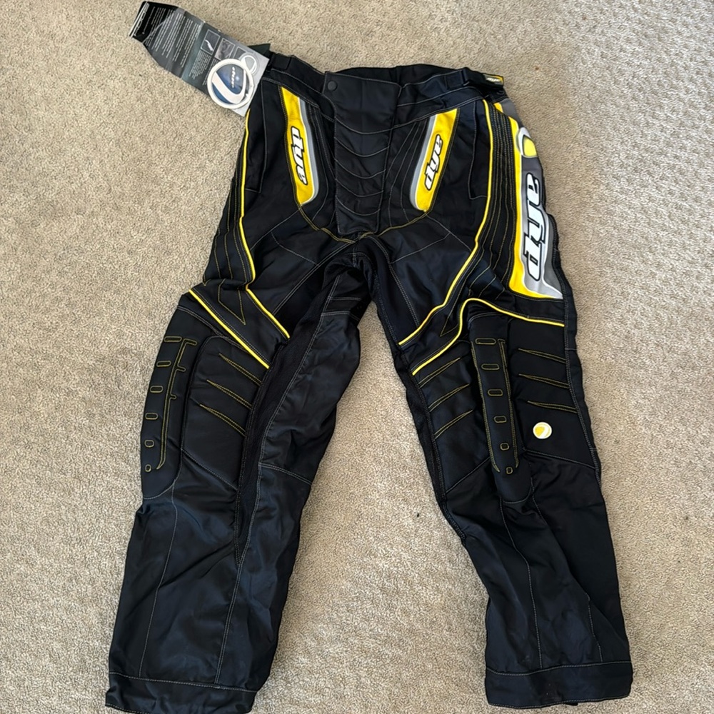 DYE paintball protective gear pants